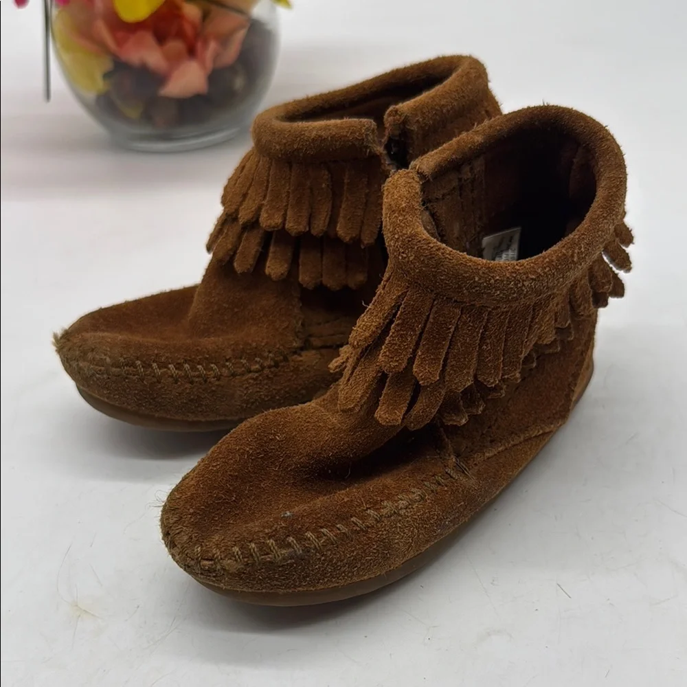Minnetonka Brown Kids Moccasins with Fringe KS8766